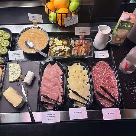 Premiere Classe Nantes Est St Sebastien Sur Loire * Saint-Sébastien-sur-Loire