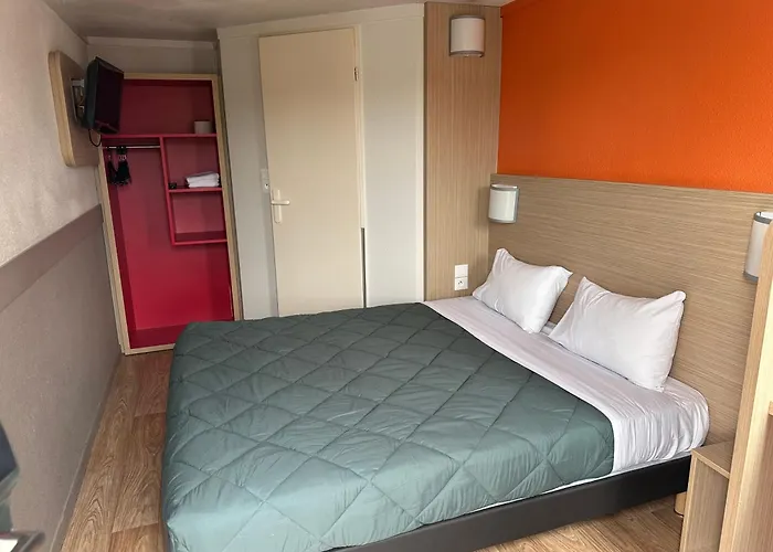 Hotel Premiere Classe Nantes Est St Sebastien Sur Loire